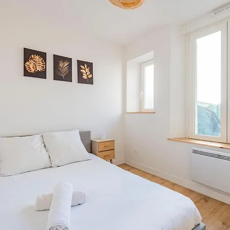 Appartement Moderne A Reims 4 Personnes, Wi-Fi, Climatisation & Confort شقة رانس